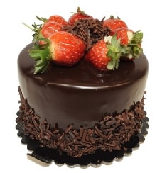 Bol Çikolatalı 2-3 Kişilik Küçük Boy Yaş Pasta